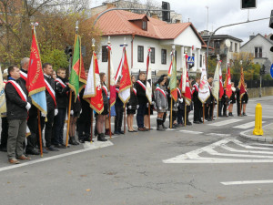 IMG-20171113-WA00001-300x225.jpg 4