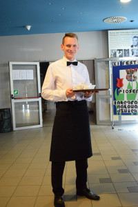 DSC_0674-300x200.jpg 17