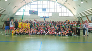 34582830_1725001937587600_5682897342185865216_o-300x224.jpg 9