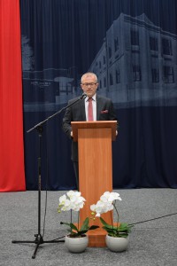 DSC_0519-200x300.jpg 11