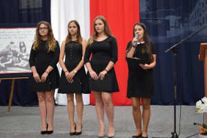 DSC_0519-200x300.jpg 11