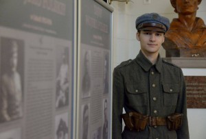 46441735_1938004682915370_5812354751773278208_o-300x203.jpg 10