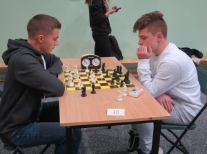 46489602_1514107118734334_2278756248205656064_o-300x224.jpg 4