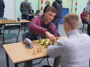 46489602_1514107118734334_2278756248205656064_o-300x224.jpg 4