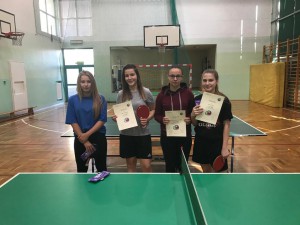 received_262949227748132-300x225.jpeg 9