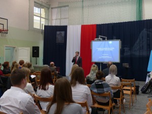 P1050164-300x225.jpg 11