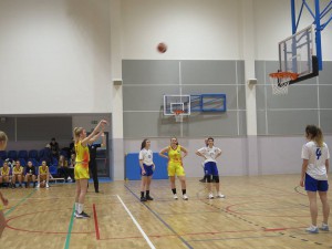 51718039_1582380888573623_2530358941393616896_n11-300x225.jpg 7