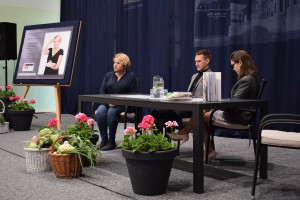 DSC_0297-300x200.jpg 9