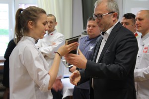 IMG_6071-300x200.jpg 7