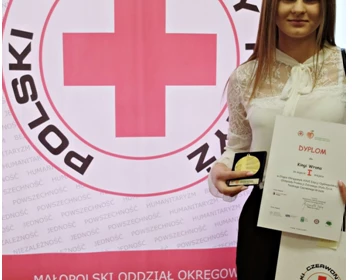 I miejsce uczennicy &bdquo;Ekonomika&rdquo; w etapie okręgowym Olimpiady Promocji Zdrowia  1