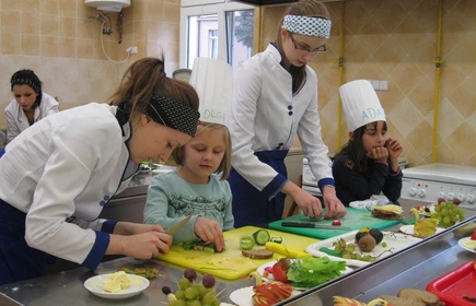 Cykl szkoleń dla najmłodszych &ndash; &bdquo; Nadwadze stop - wiem, co jem&rdquo; 3