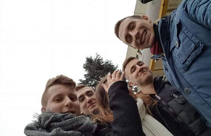 Tym razem w ogniu pytań Kamil Czesak z klasy 4 tea &ndash; &bdquo;rodzynek&rdquo; w gronie tegorocznych stypendystek 3