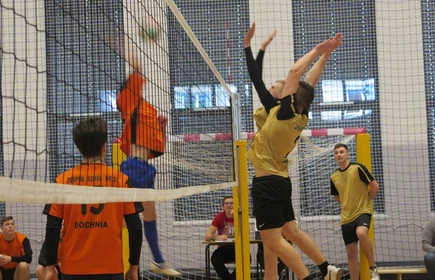 III miejsce chłopc&oacute;w w siatk&oacute;wce. 11