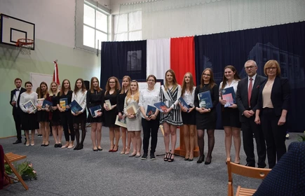 &bdquo;Tyle razem dr&oacute;g przebytych, tyle ścieżek przedeptanych&hellip;&rdquo; 13