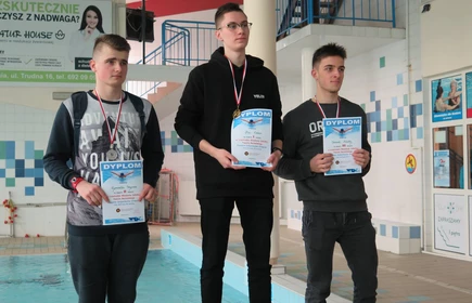 Zawody Powiatowe w Pływaniu 14