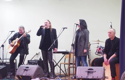 "Bawiąc się pomagasz" - 2017  24