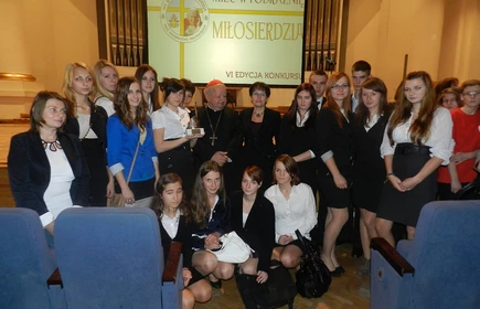 ZS nr 3 po raz drugi laureatem nagrody gł&oacute;wnej Małopolskiego Projektu "Mieć Wyobraźnię Miłosierdzia&rdquo; 37