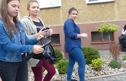 &bdquo;Nie ma śmieci - są surowce&rdquo; 12