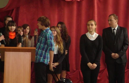 Ślubowanie klas pierwszych 9