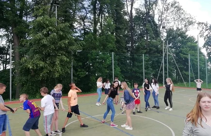  &bdquo;Gdy śmieje się dziecko, śmieje się cały świat&rdquo;&hellip; 13