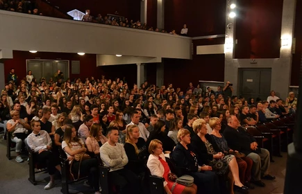 ,,Bawiąc się, pomagamy &rdquo;&hellip; 12