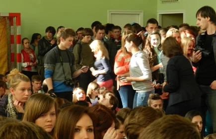 IX KONCERT "BAWIĄC SIĘ POMAGASZ" 3