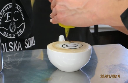 Latte macchiato w sobotę 8