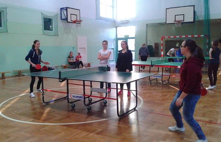 Szkolne zawody w tenisie stołowym 11