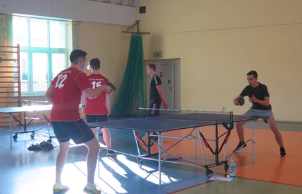 Ekonomik na podium w tenisie stołowym 10