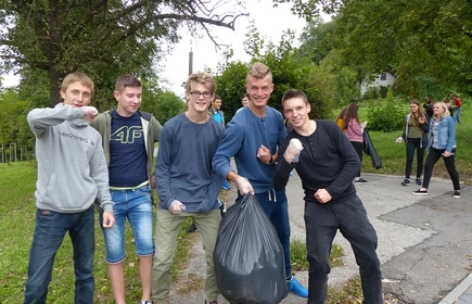 &bdquo;Nie ma śmieci - są surowce&rdquo; 15