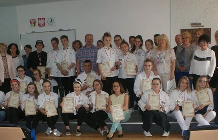 Podw&oacute;jne II miejsce na konkursie &bdquo;Młodzi Gotują 2018&rdquo; 7