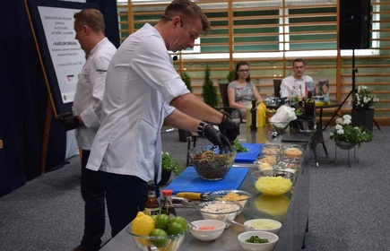 Karol Okrasa w Ekonomiku. 5