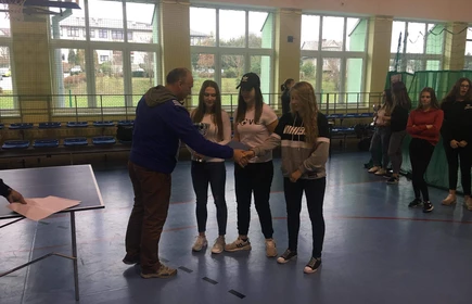 Mistrzynie Powiatu w tenisie stołowym! 7