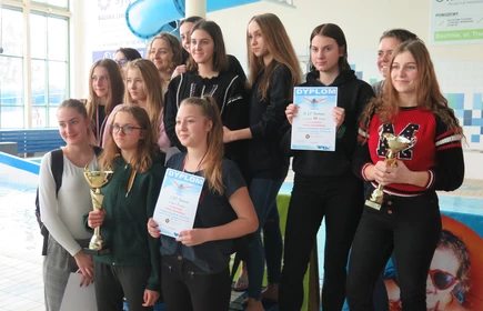 Powiatowe Zawody w Pływaniu 9