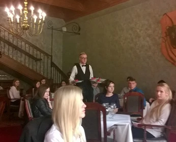 UCZTA KR&Oacute;L&Oacute;W &ndash; z wizytą u "Wierzynka" 1