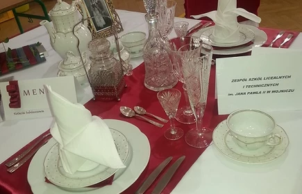 I miejsce w X Wojew&oacute;dzkim Konkursie Wiedzy i Umiejętności Gastronomicznych 6