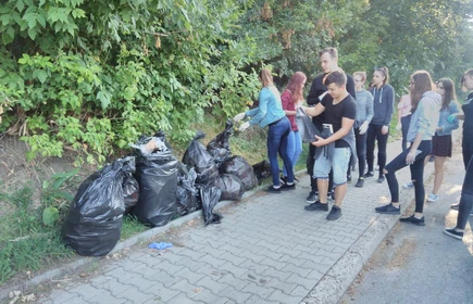 "Akcja - segregacja! 2x więcej, 2x czyściej" 12