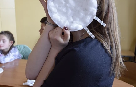 Wolontariusze przybliżają wiosnę dzieciom z Domu Dziecka 5